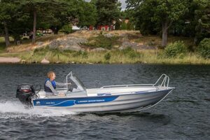 linder sportsman 445 max boat båt westgear